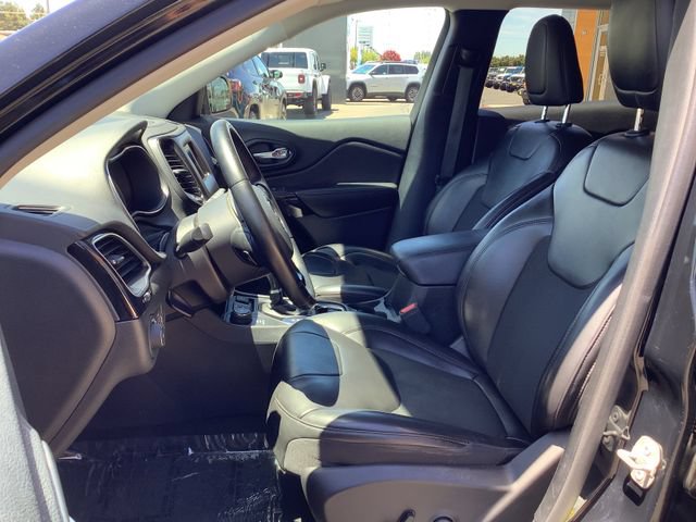 Used 2020 Jeep Cherokee Latitude Plus AWD/4WD image 8