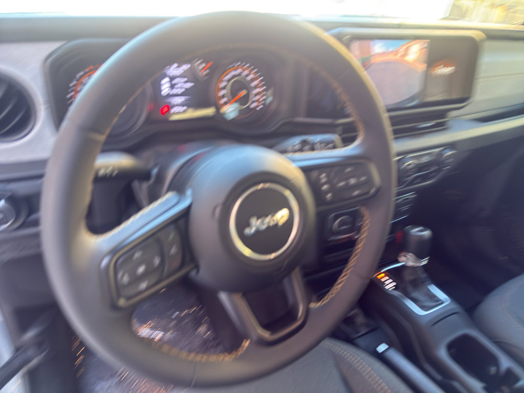 Used 2024 Jeep Wrangler Sport S AWD/4WD image 15