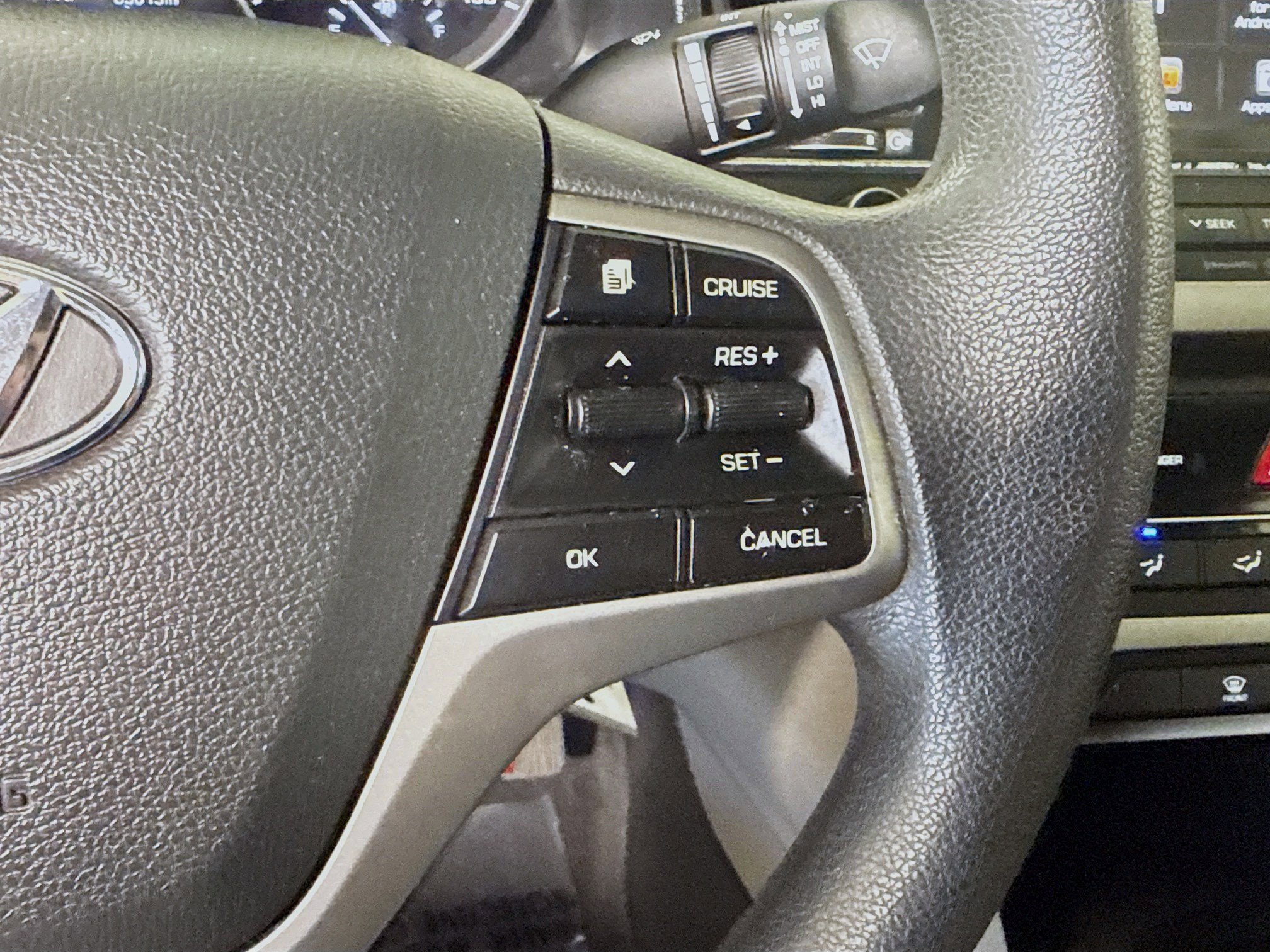 Used 2018 Hyundai Elantra SEL image 15