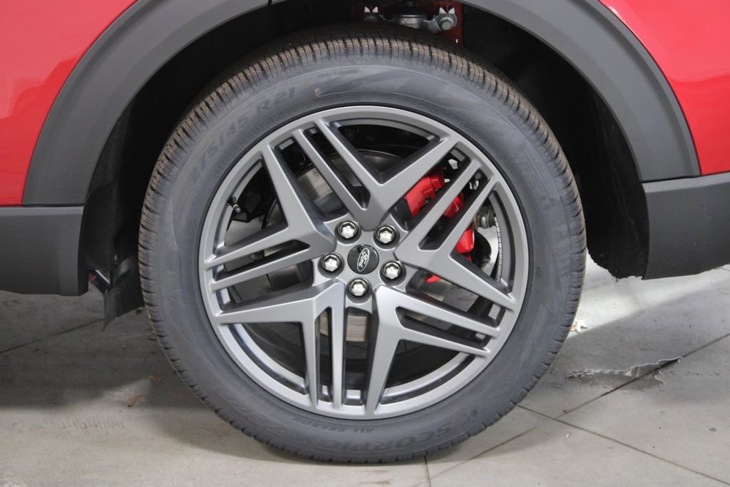 New 2026 Ford Explorer ST-Line w/ ST-Line Street Pack image 16