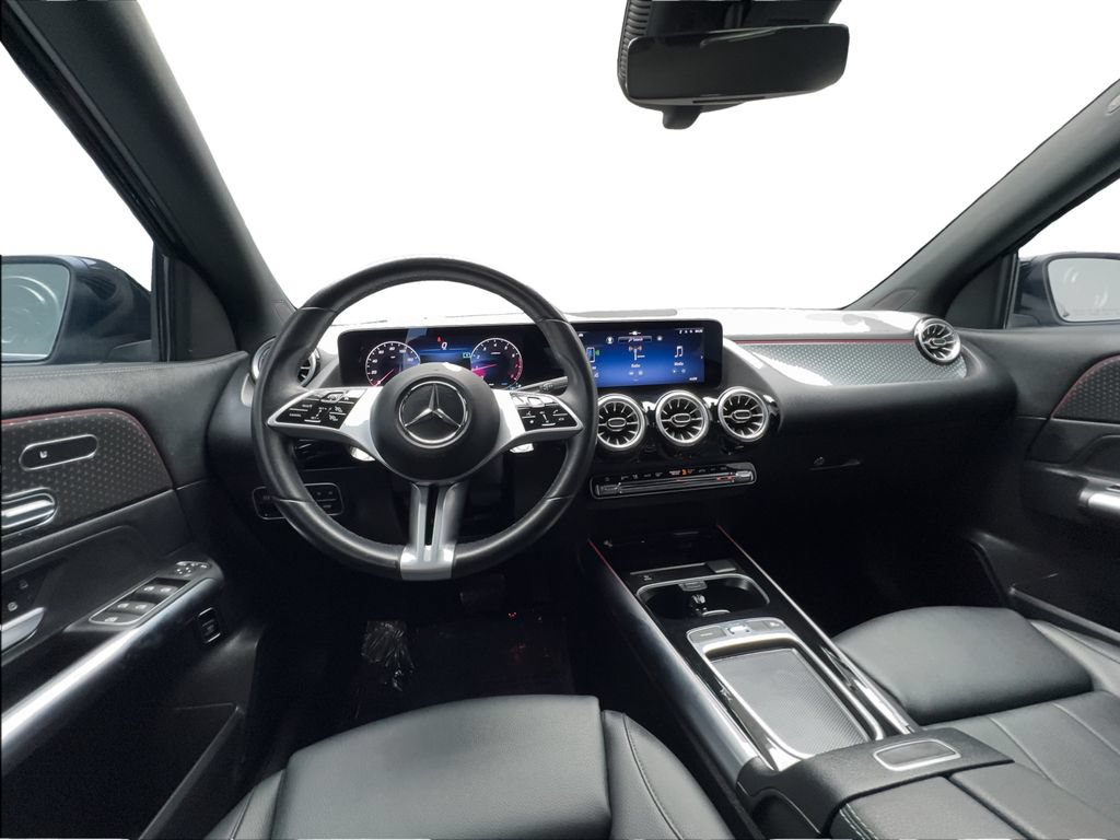 Used 2024 Mercedes-Benz GLA 250 image 32