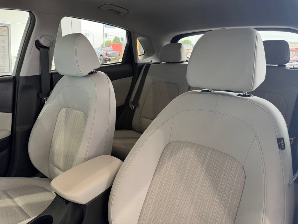 Used 2023 Hyundai Kona SEL FWD image 22