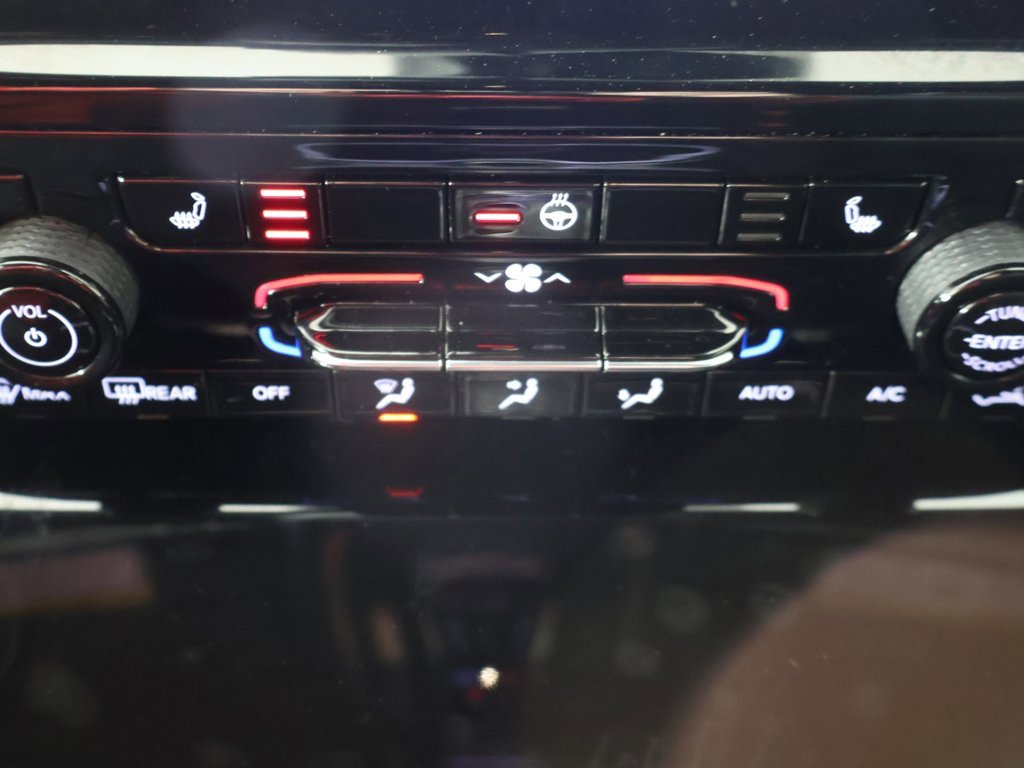 Used 2024 Jeep Grand Cherokee L Altitude image 53