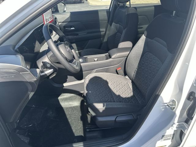 New 2026 Nissan Kicks SV w/ SV Premium Package image 11