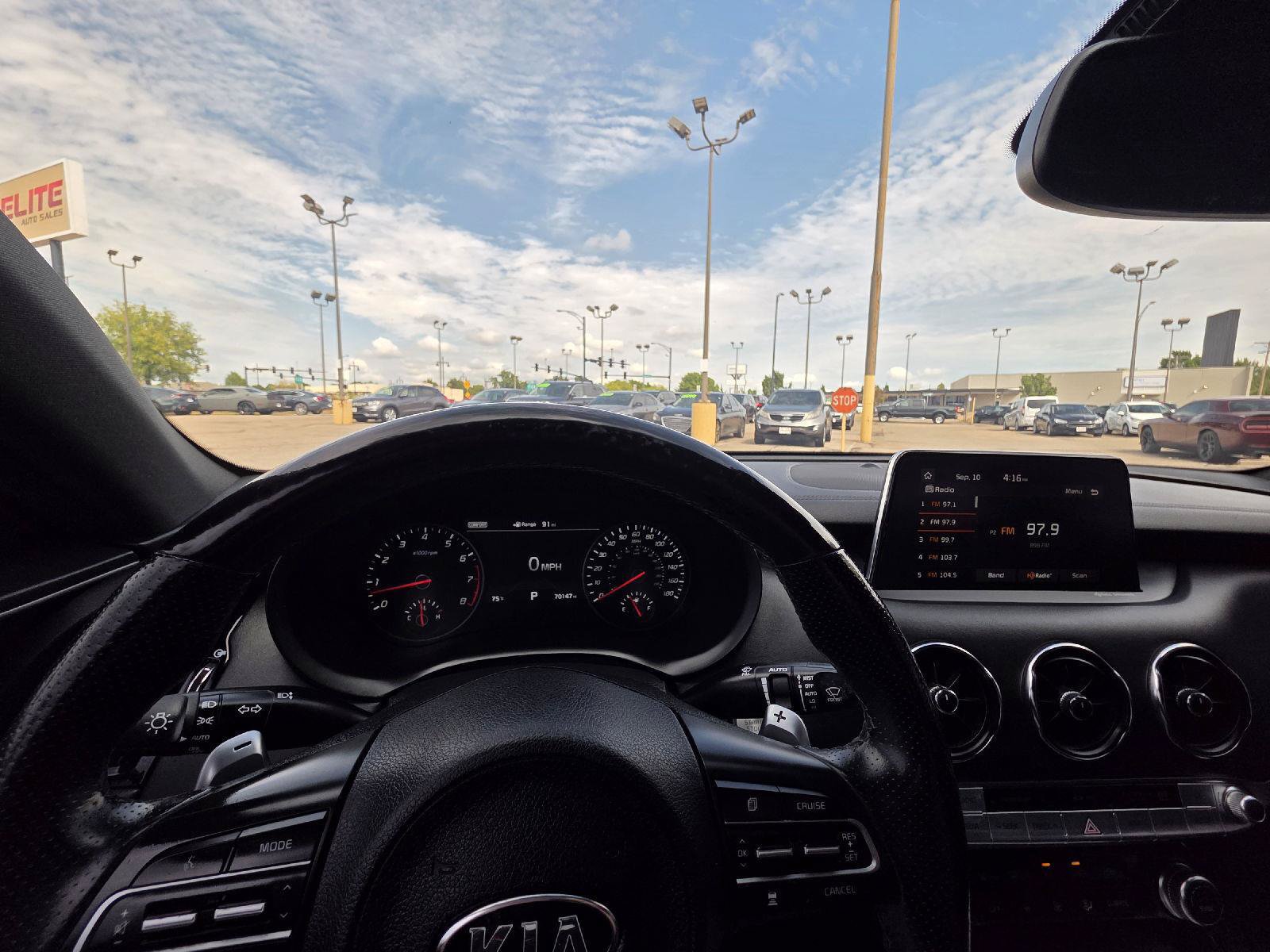 Used 2020 Kia Stinger GT1 AWD/4WD image 30