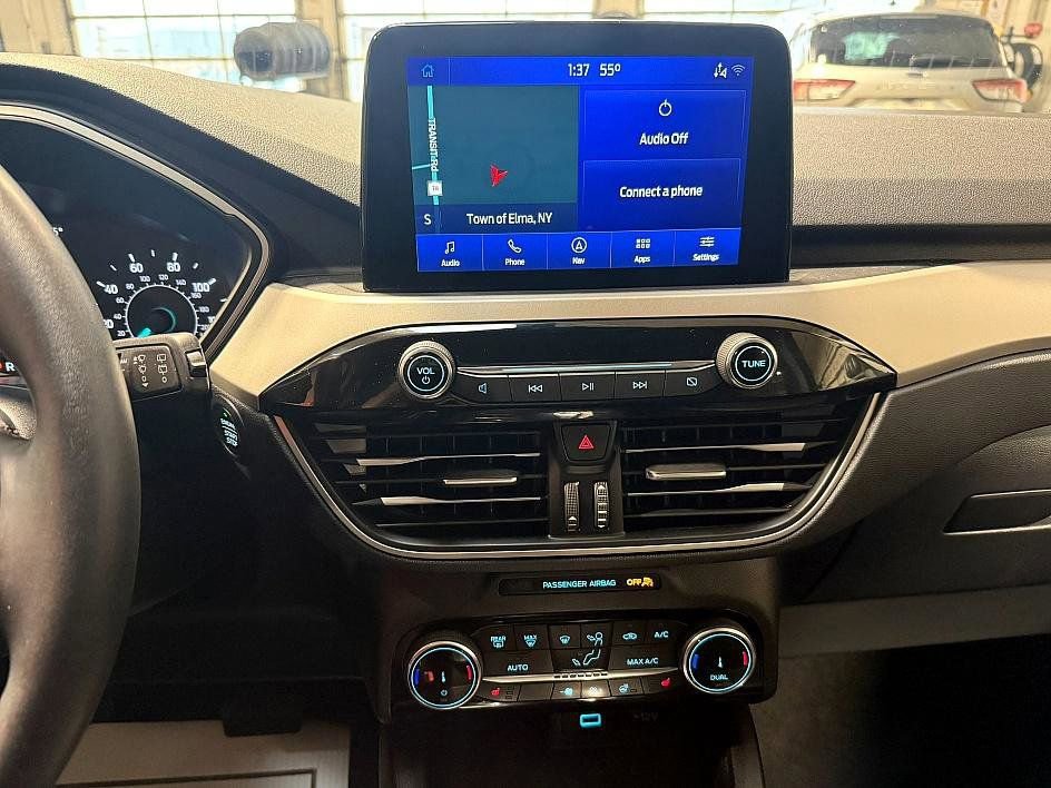 Used 2022 Ford Escape SEL image 13