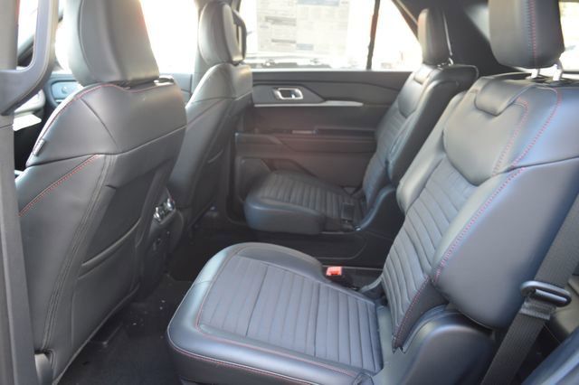 New 2026 Ford Explorer ST-Line image 28