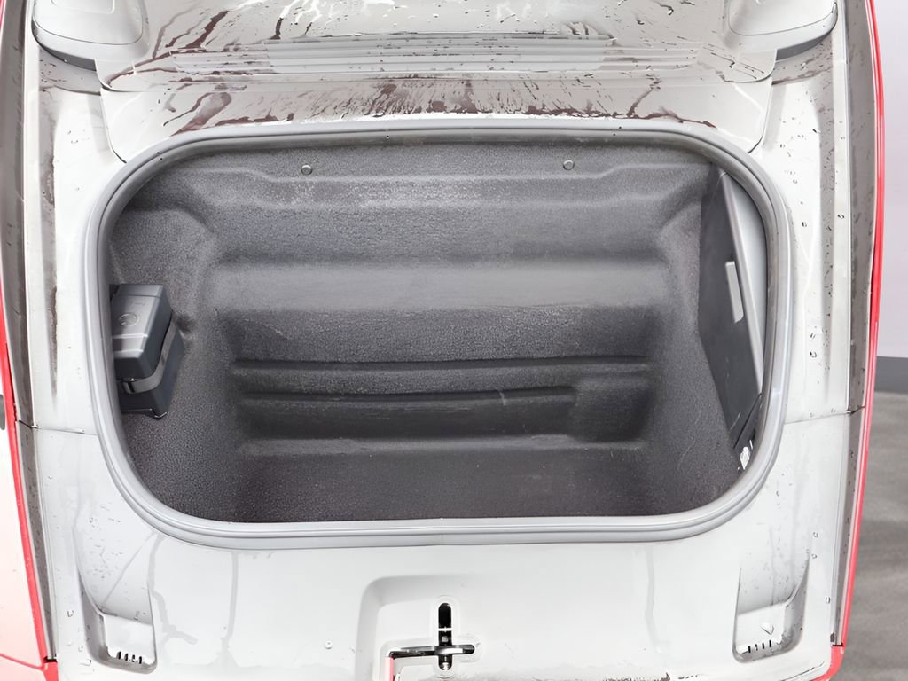 Certified 2025 Porsche 911 Carrera RWD image 15