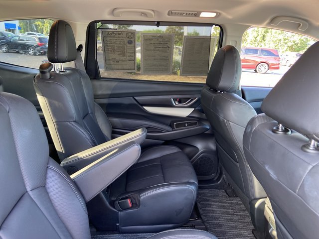 Used 2022 Subaru Ascent Limited AWD/4WD image 18