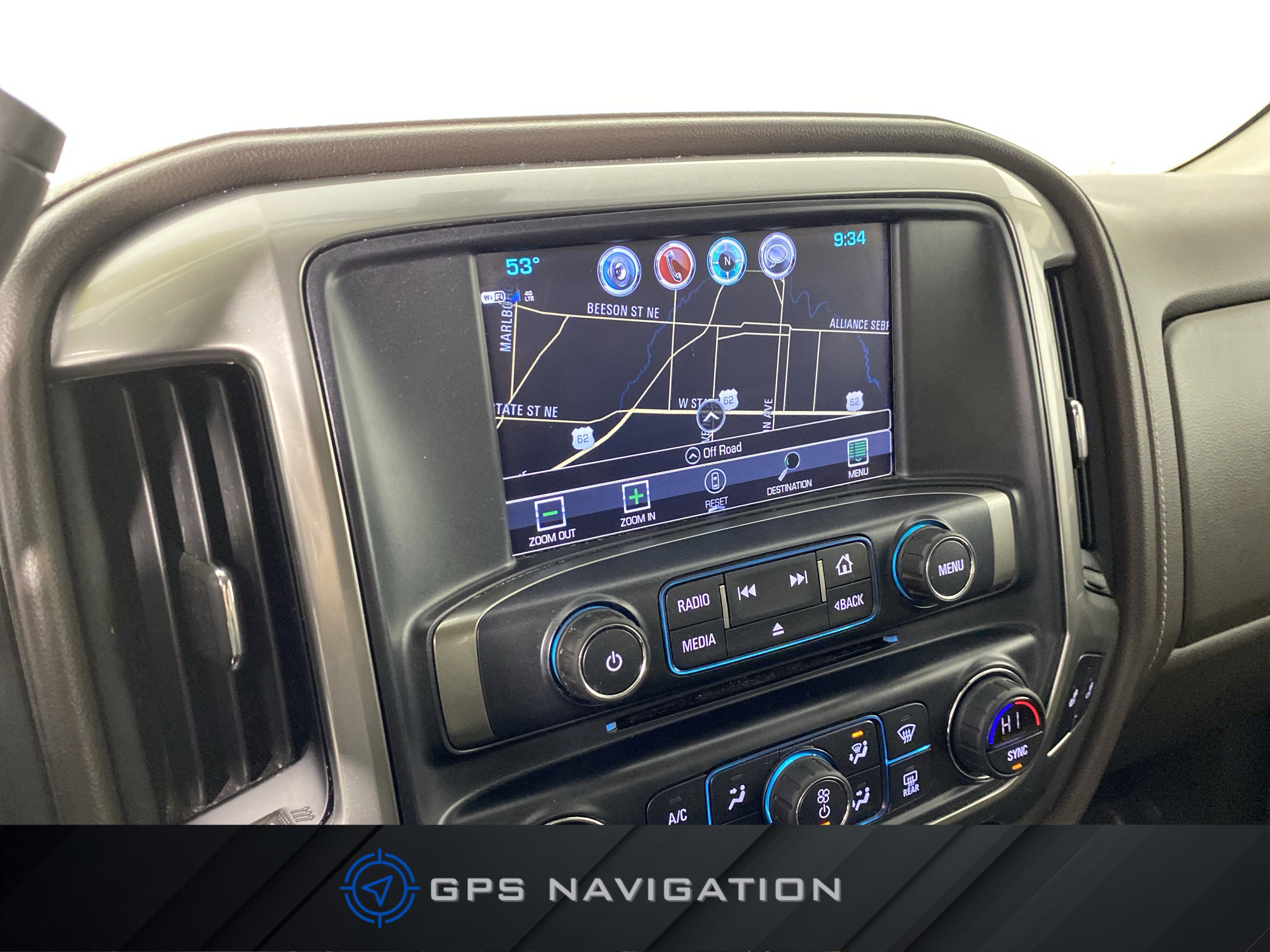 Used 2019 Chevrolet Silverado 3500 LTZ image 2