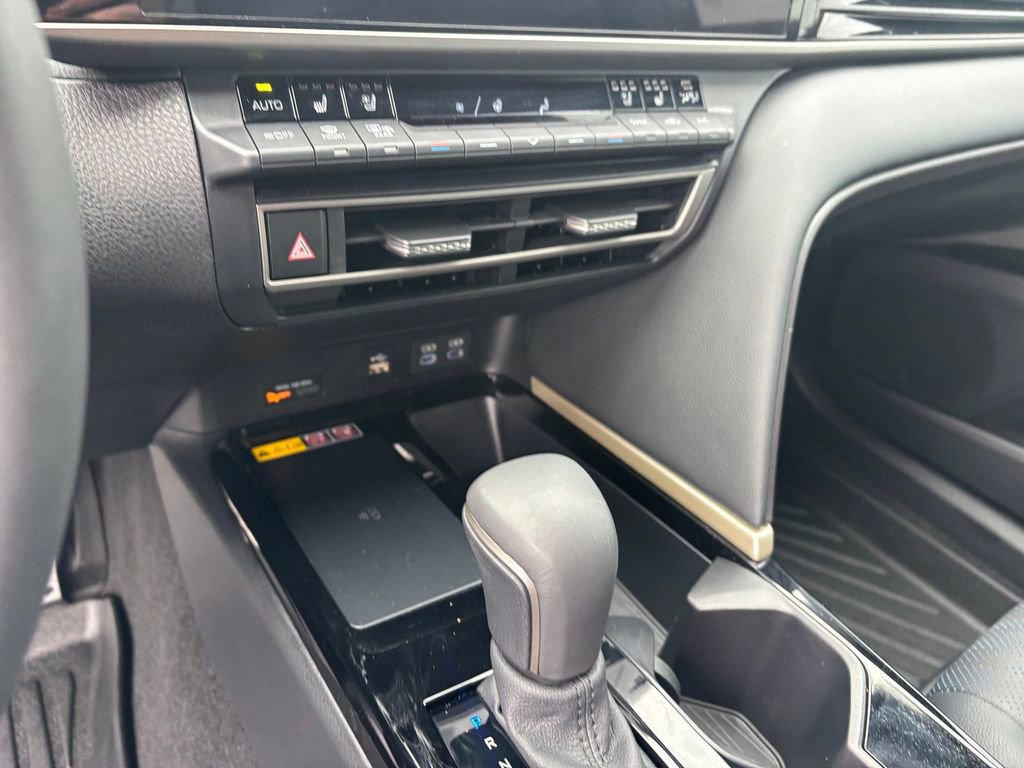 Used 2025 Toyota Camry XSE w/ Premium Plus Package FWD image 20