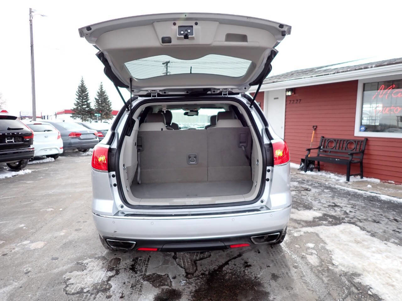 Used 2016 Buick Enclave Premium w/ Experience Buick Package AWD/4WD image 5