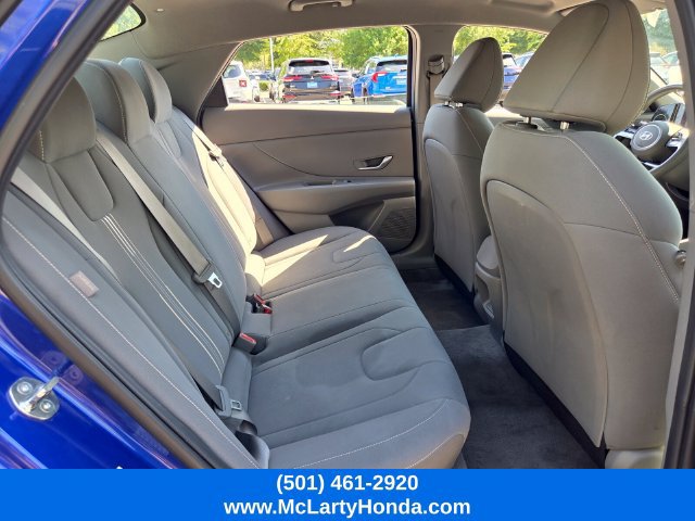 Used 2024 Hyundai Elantra SEL FWD image 16