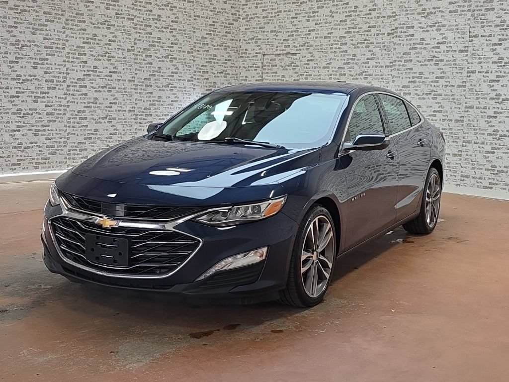 Used 2022 Chevrolet Malibu Premier FWD image 3