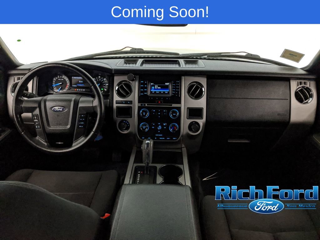 Used 2017 Ford Expedition XLT image 7