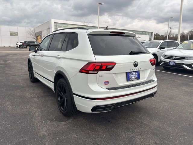 Certified 2023 Volkswagen Tiguan SE R-Line image 8