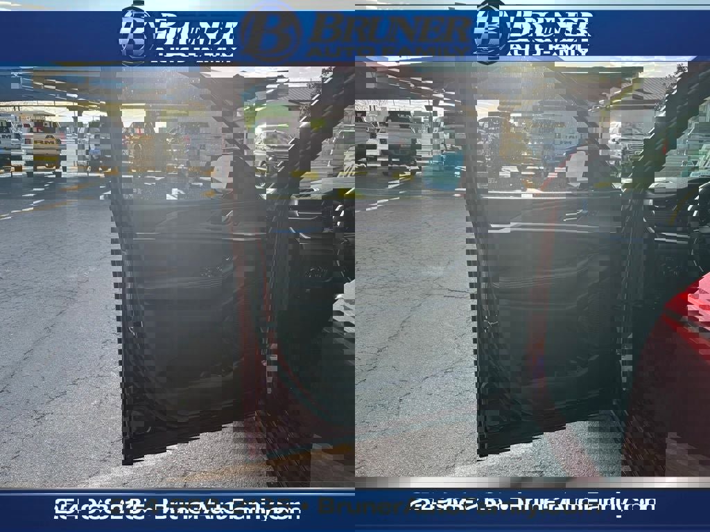 New 2025 Jeep Grand Cherokee Limited w/ Black Appearance Package image 10