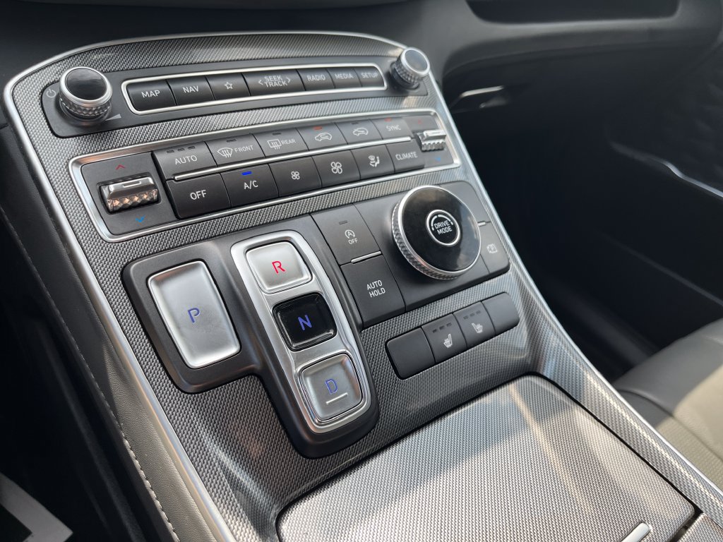 Used 2023 Hyundai Santa Fe SEL w/ Premium Package FWD image 20