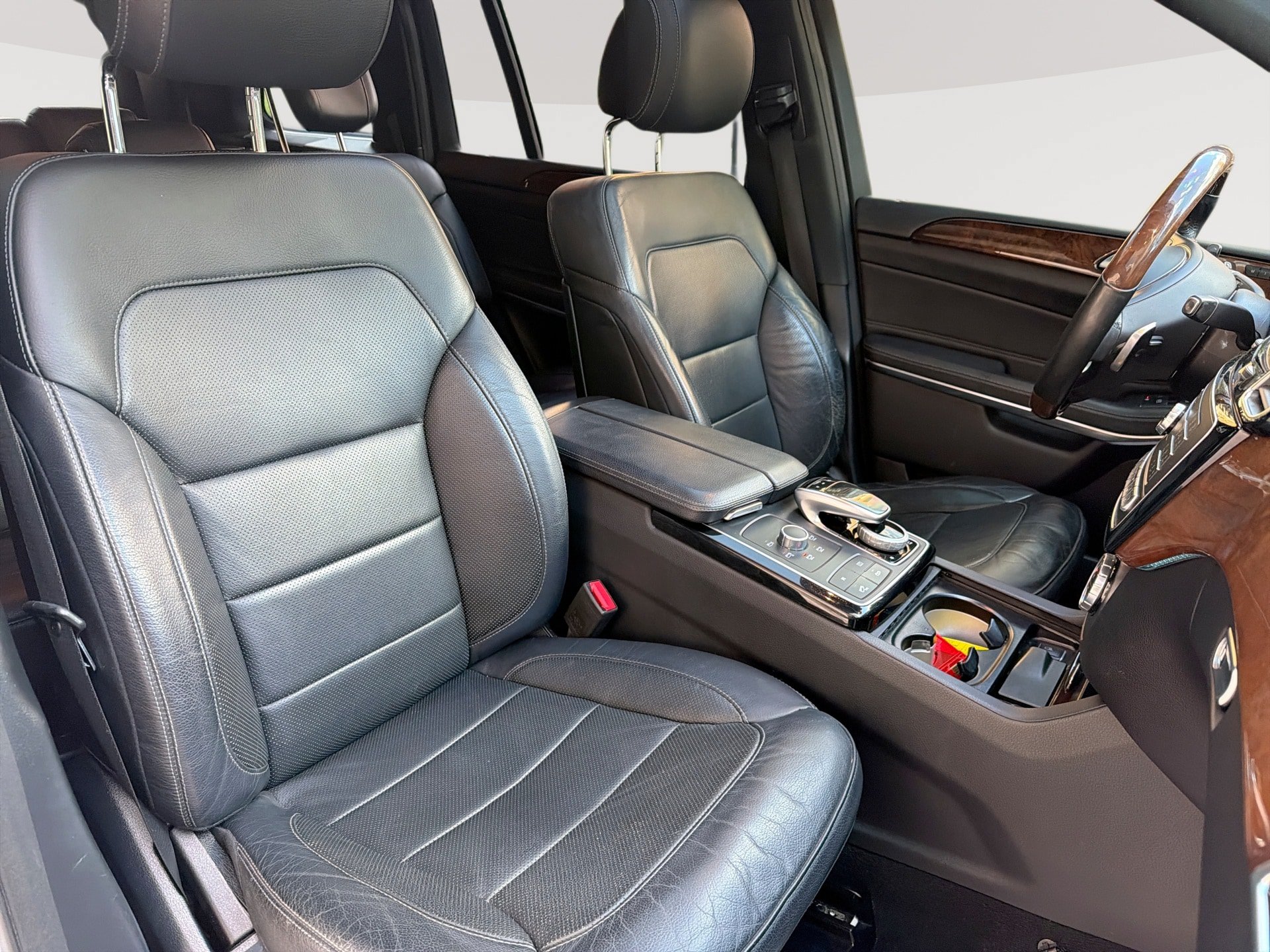 Used 2018 Mercedes-Benz GLS 550 4MATIC image 20