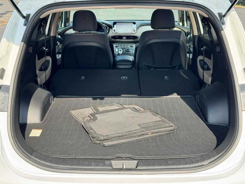 Used 2022 Hyundai Santa Fe SEL FWD image 17
