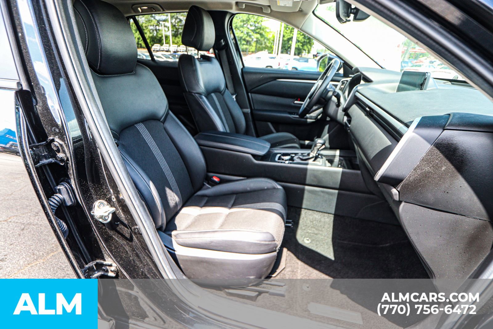 Used 2024 MAZDA CX-50 AWD 2.5 S w/ Premium Package image 24