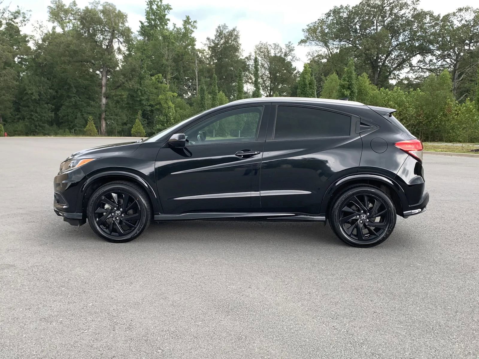Used 2021 Honda HR-V Sport image 4
