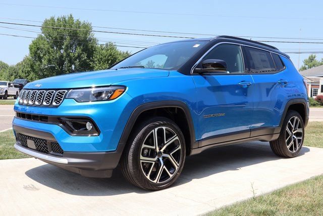 New 2025 Jeep Compass Limited image 6