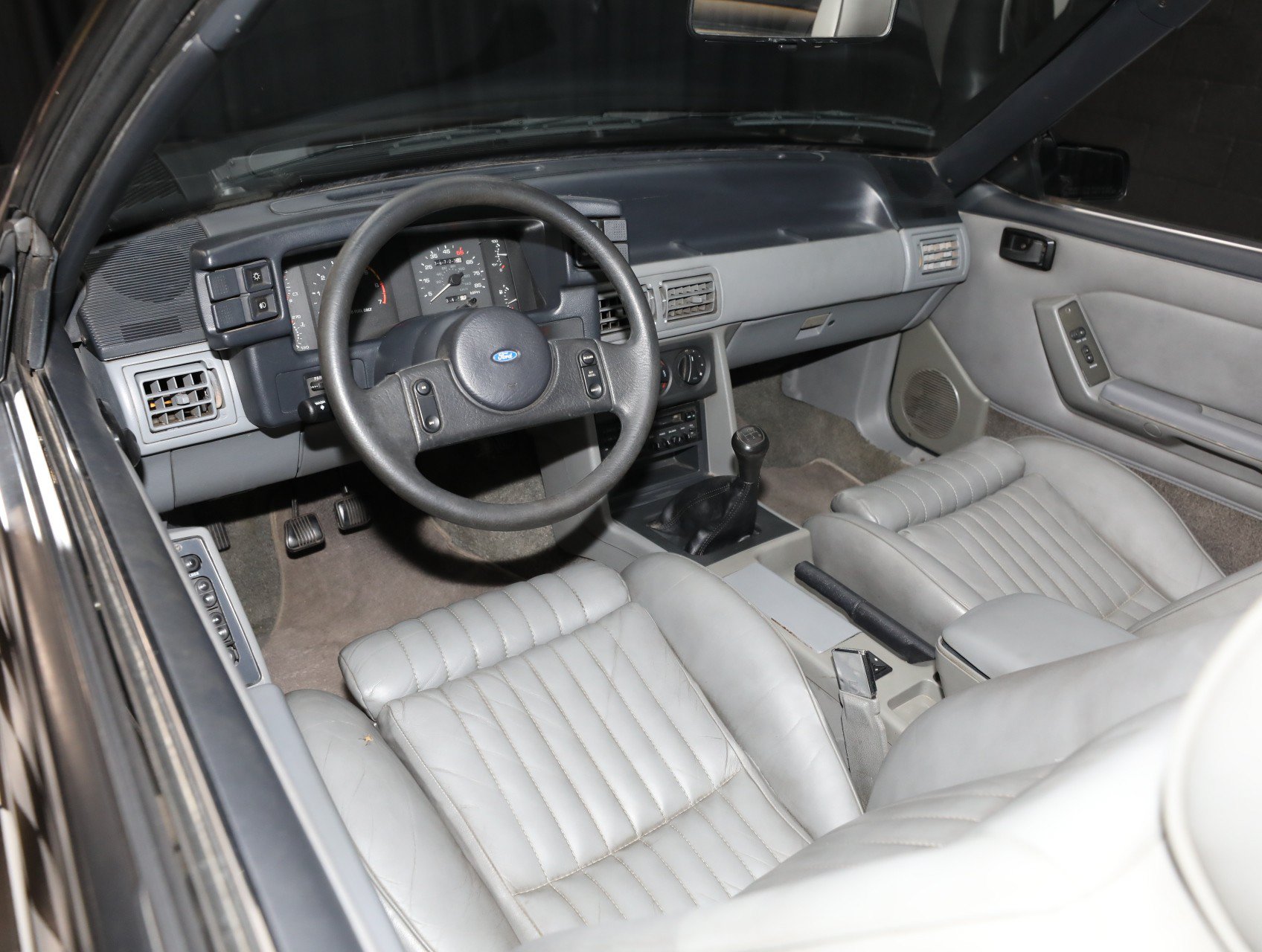 Used 1987 Ford Mustang GT RWD image 59