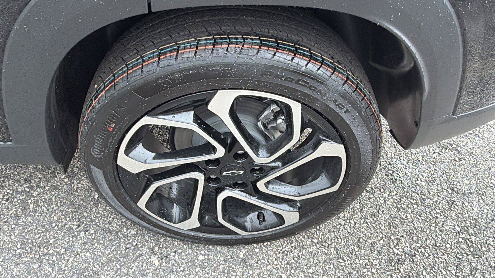 New 2026 Chevrolet Trax RS w/ Driver Confidence Package FWD image 12