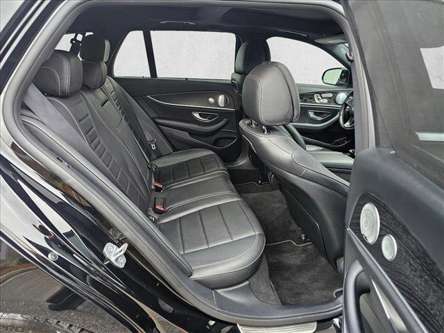 Used 2018 Mercedes-Benz E 400 4MATIC Wagon image 11