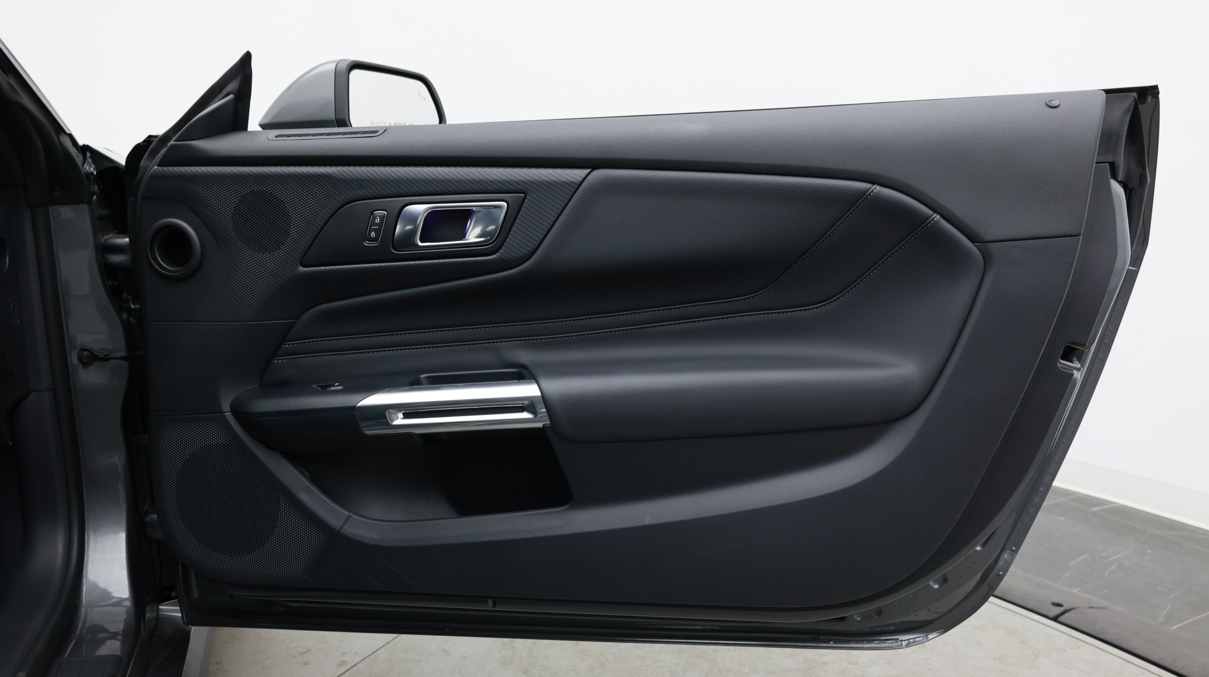 Used 2026 Ford Mustang Premium RWD image 36