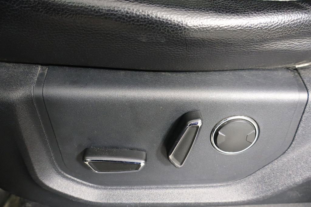 Used 2015 Ford F150 Lariat w/ Equipment Group 501A Mid image 24