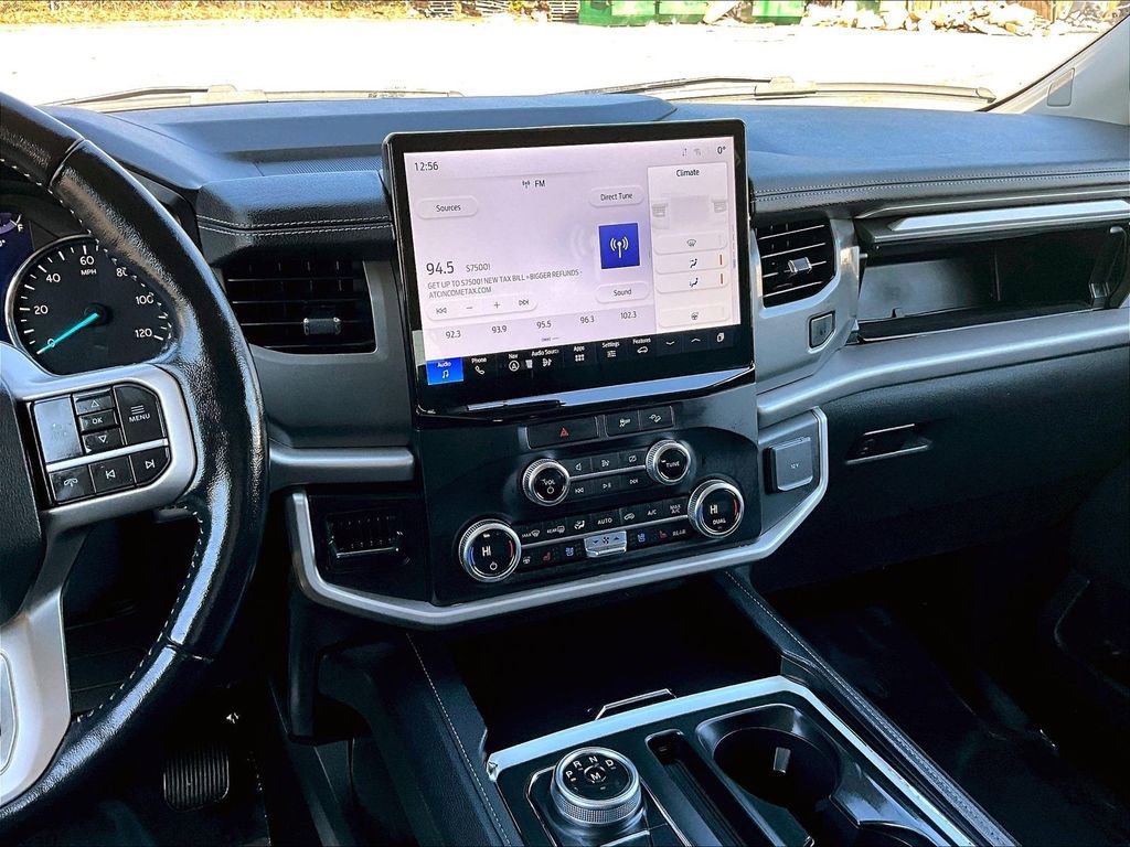 Used 2023 Ford Expedition Max XLT image 10