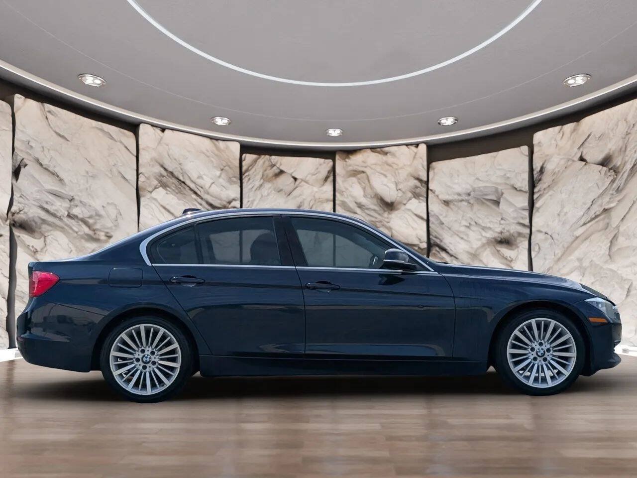 Used 2014 BMW 328d Sedan RWD image 14