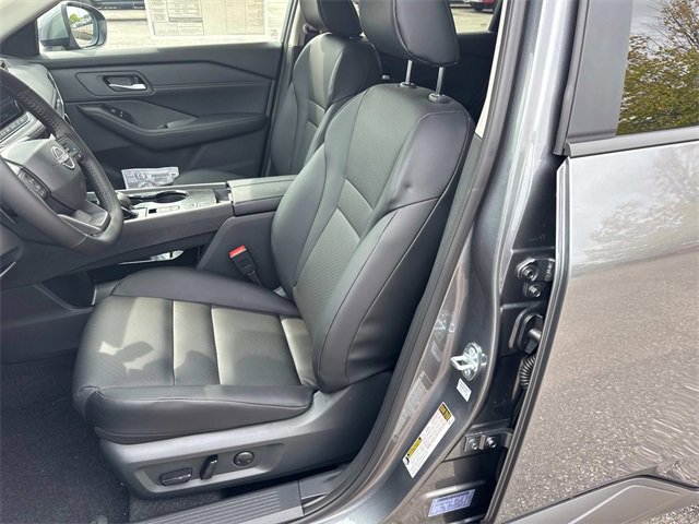 New 2026 Nissan Rogue SV image 26