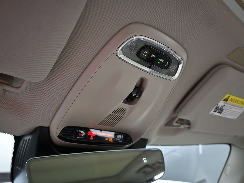 Used 2020 Volvo XC90 T5 Momentum w/ Protection Package image 19