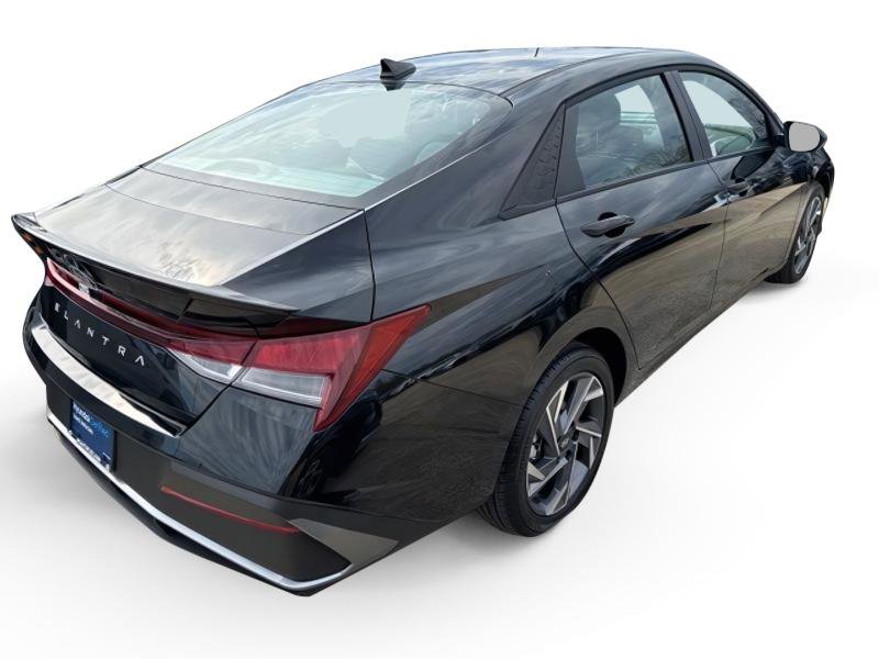 Used 2020 RAM ProMaster 3500 w/ Premium Appearance Group image 3