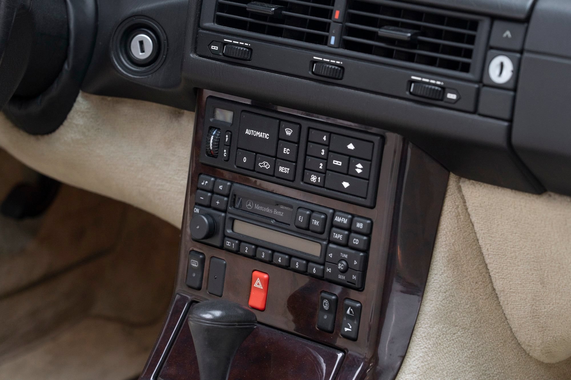 Used 1994 Mercedes-Benz SL 500 image 35
