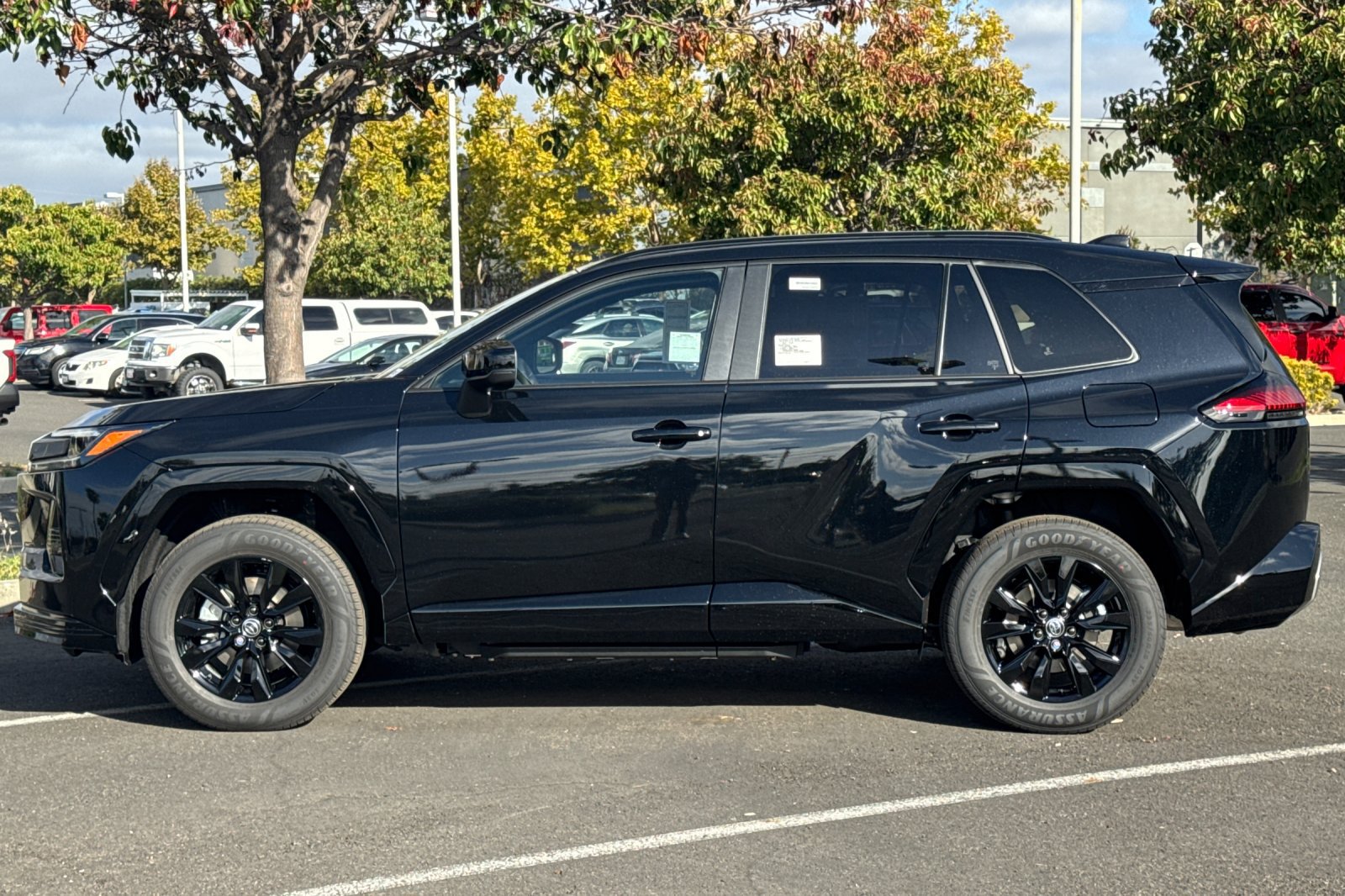 New 2026 Toyota RAV4 SE AWD/4WD image 7