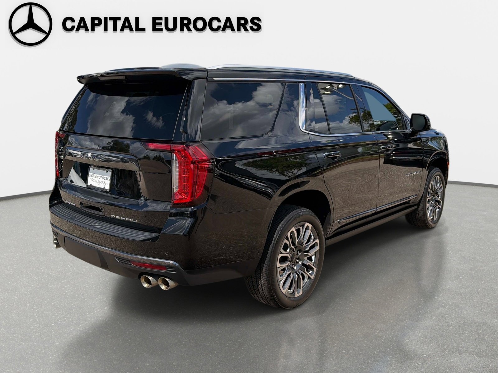 Used 2023 GMC Yukon Denali Ultimate image 5