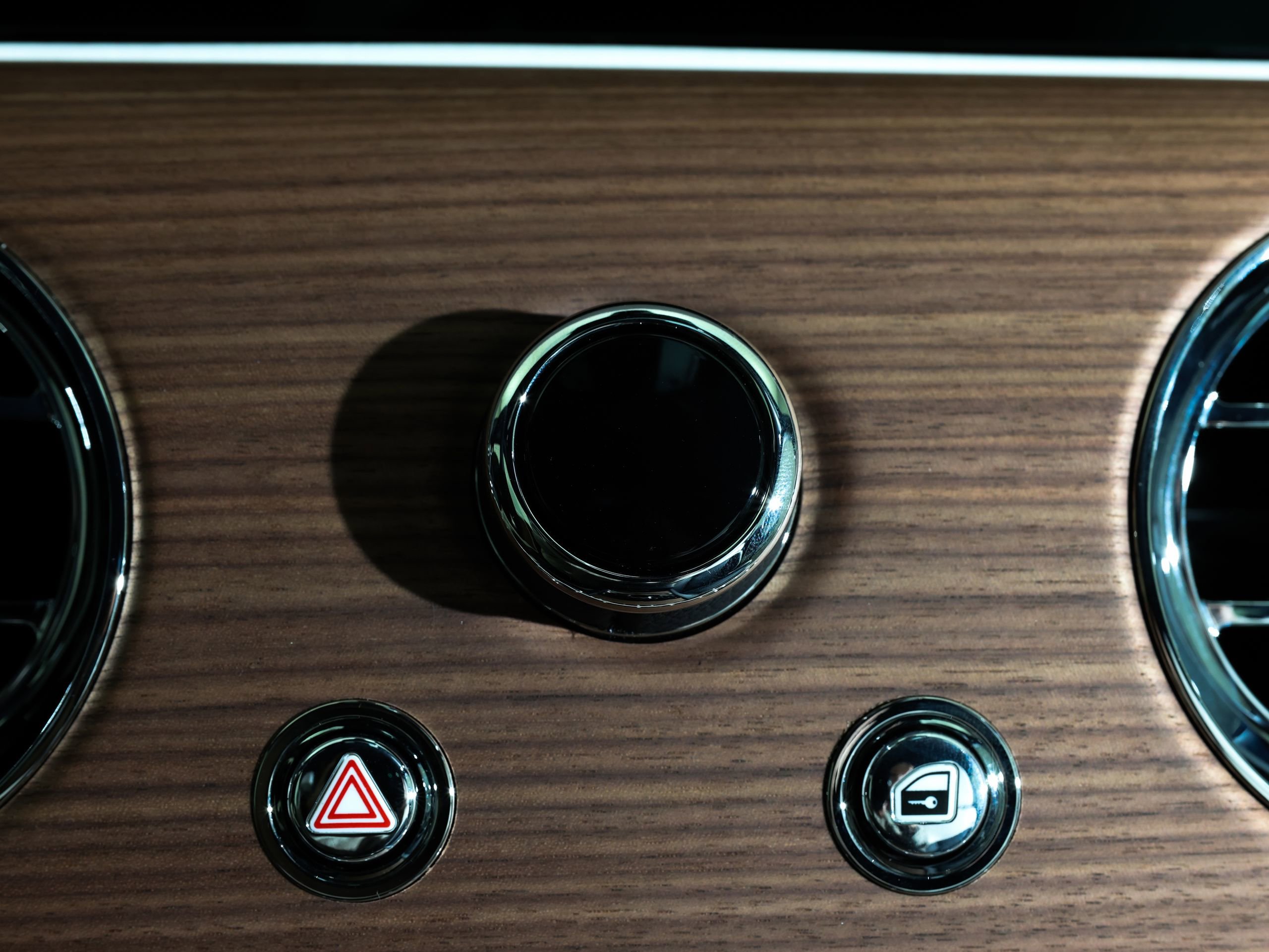 New 2026 Rolls-Royce Spectre Base image 11