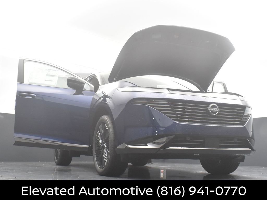 Certified 2025 Nissan Murano Platinum w/ Cargo Package image 36