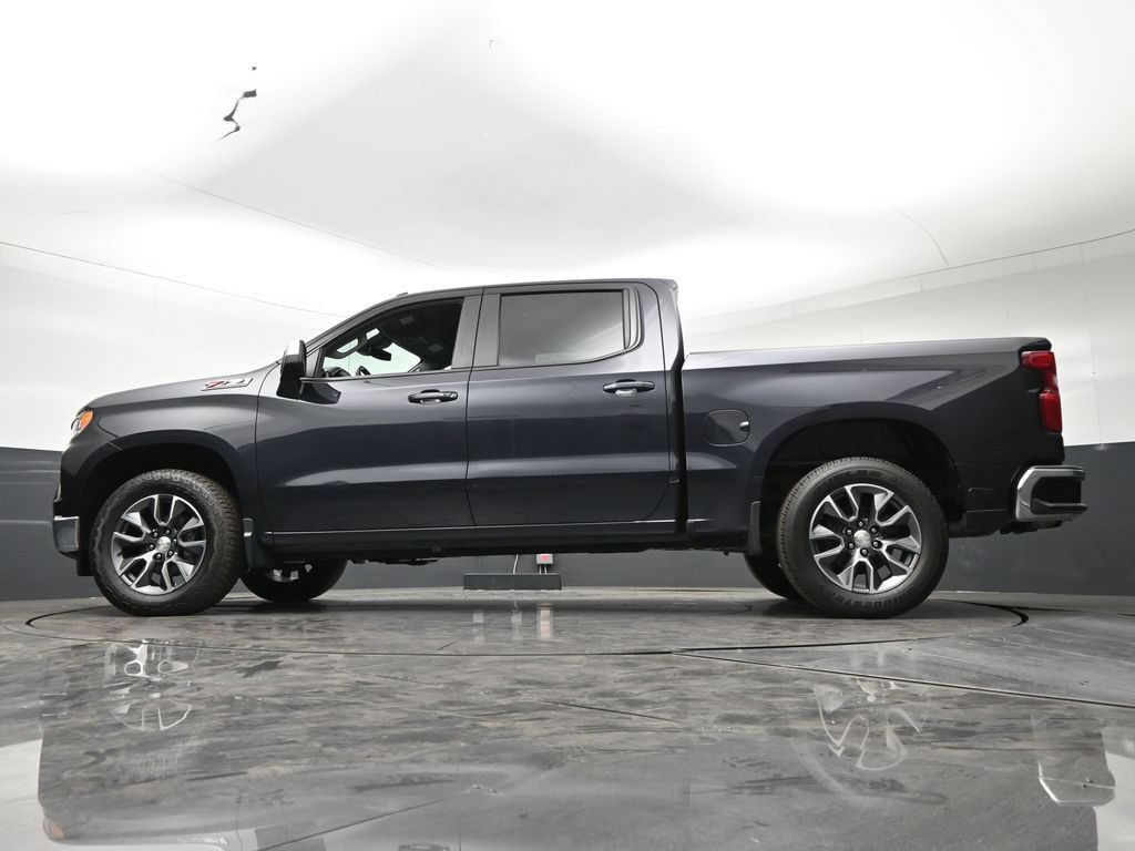 Used 2022 Chevrolet Silverado 1500 LT w/ All Star Edition Plus AWD/4WD image 24