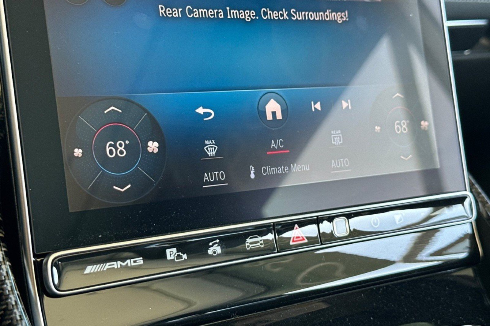 New 2025 Mercedes-Benz SL 63 AMG 4MATIC image 17