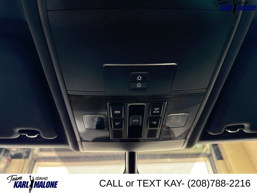 Used 2023 Volkswagen Atlas Cross Sport SE w/ Panoramic Sunroof Package AWD/4WD image 16