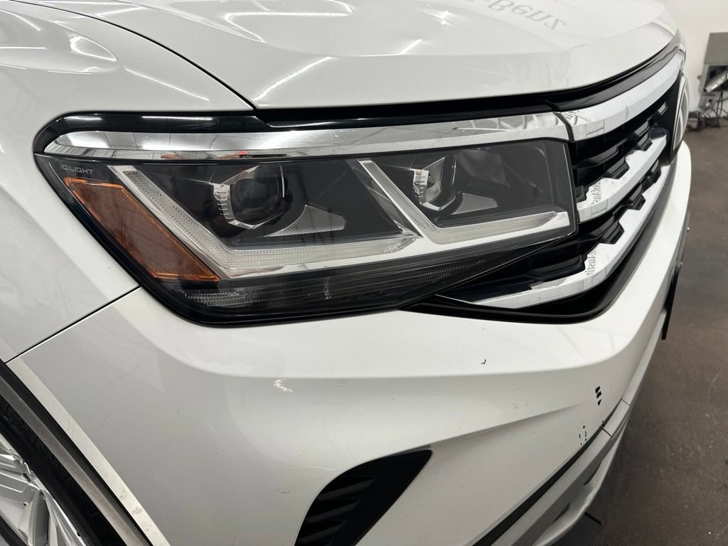 Used 2021 Volkswagen Atlas Cross Sport SE w/ Panoramic Sunroof Package AWD/4WD image 8