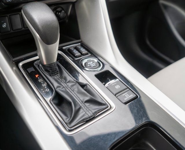 Used 2025 Mitsubishi Eclipse Cross Black Edition image 34