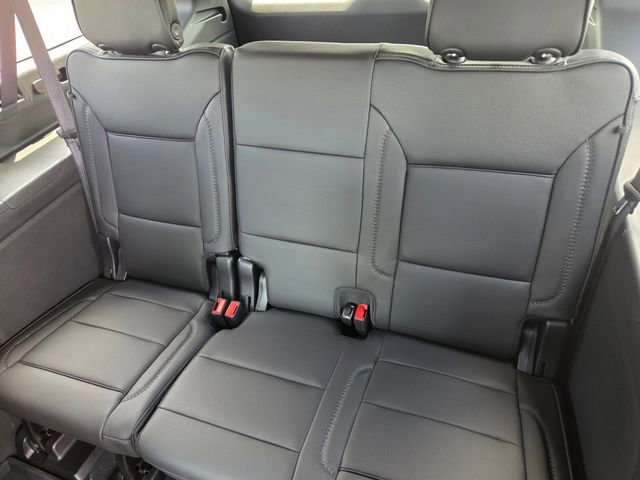 New 2026 GMC Yukon XL Denali w/ Sun & Power Step Package AWD/4WD image 9