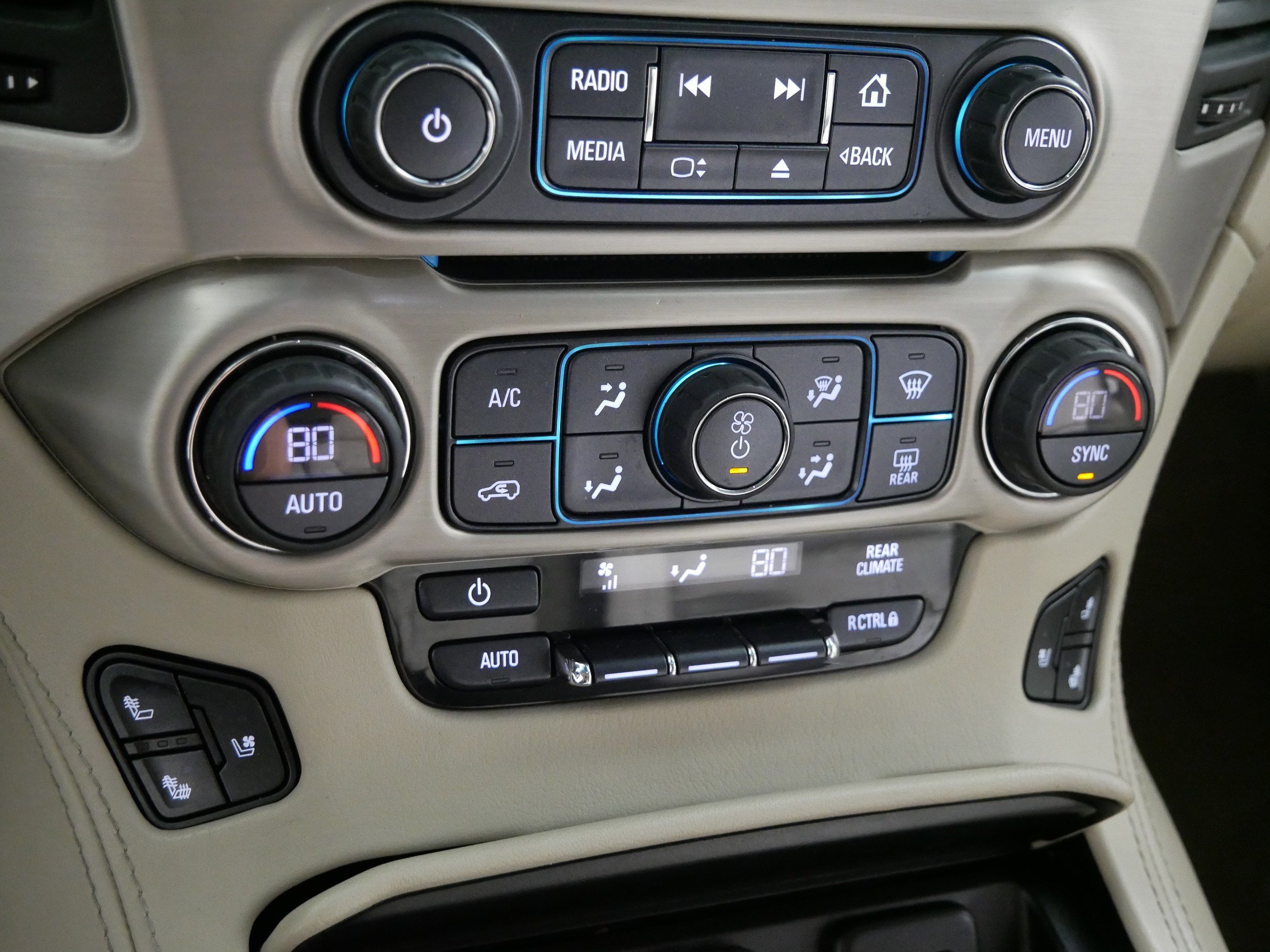 Used 2019 GMC Yukon XL Denali w/ Denali Ultimate Package image 23