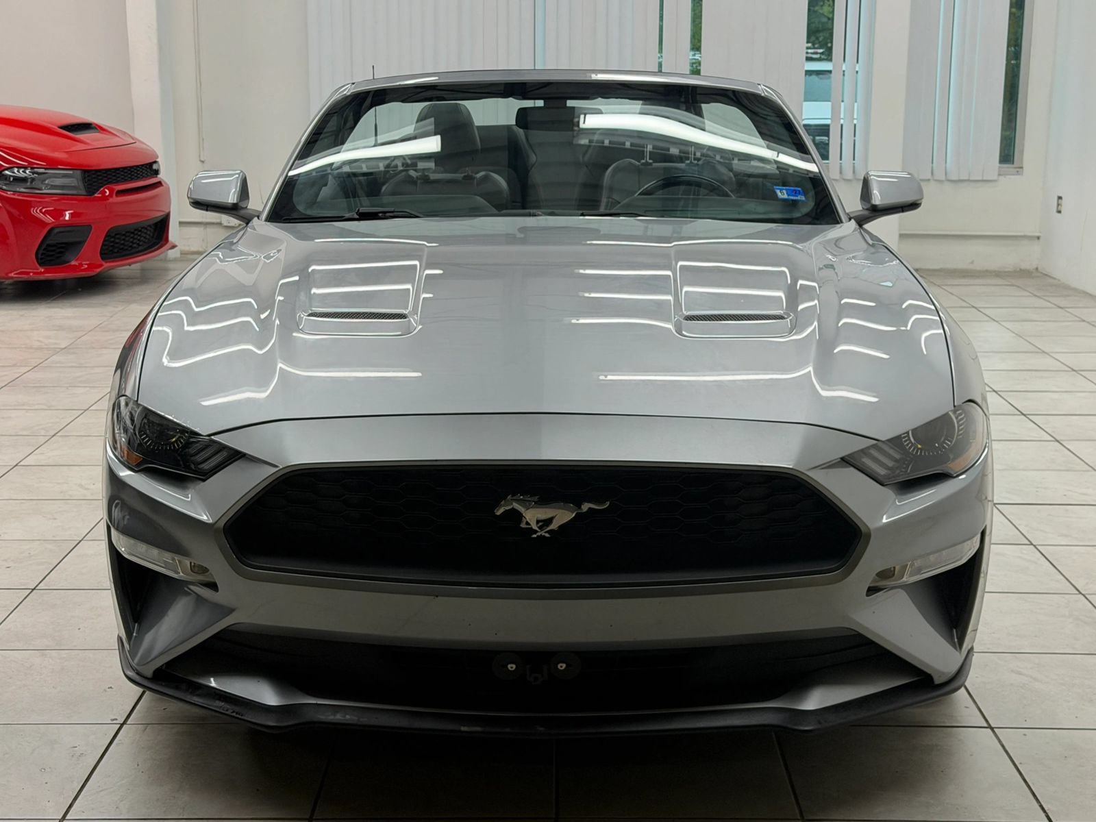 Used 2020 Ford Mustang Premium RWD image 2